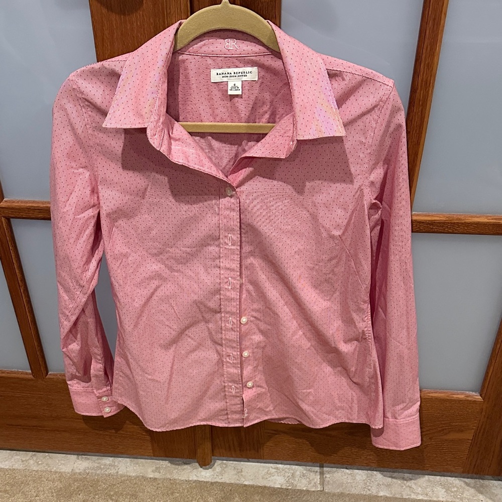 Banana Republic Pink Microdot Button-Down Shirt - Picture 3 of 7